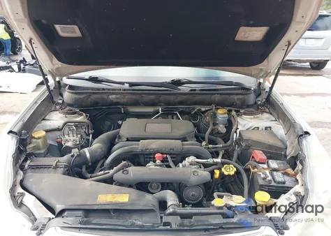 2010 Subaru Outback 2.5I Limited из США, поврежденный, VIN 4S4BRBJC4A3351766